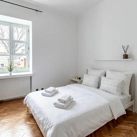 Апартаменти Urban Chic - Great Location- - Mostowa *