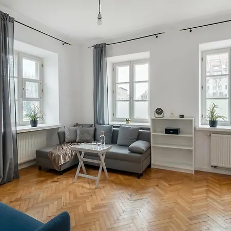 Urban Chic - Great Location- - Mostowa Варшава
